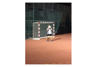 Večerní fotbálek na tartanu
